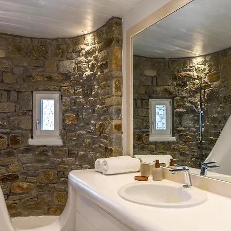 Alkioni Agios Lazaros Villa