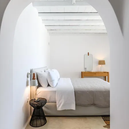 Alkioni Agios Lazaros * Psarrou