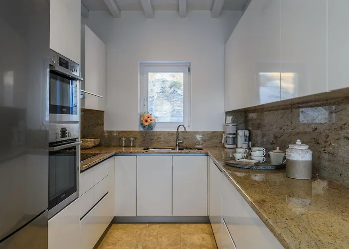 Villa Alkioni Agios Lazaros *